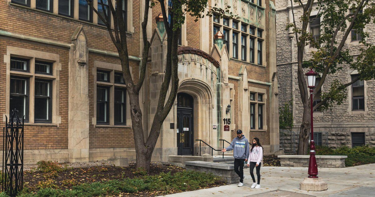 University of Ottawa financial aid and government loans information