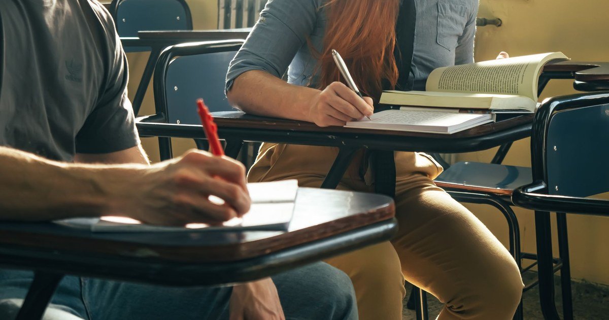 Licensing Changes: What CPA and CFA Candidates Should Watch